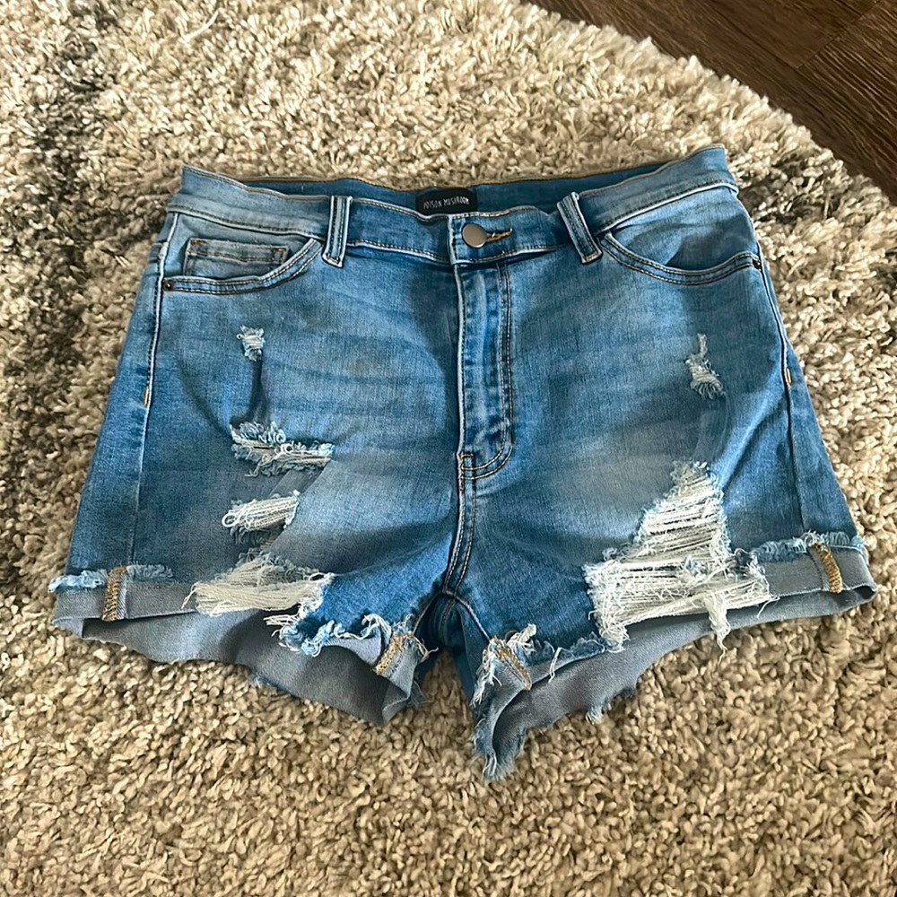Poison mushroom Jean shorts